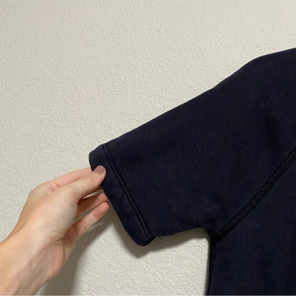 Everlane Navy Blue Short Sleeved Crewneck Thick Knit Tee - Picture 7 of 9